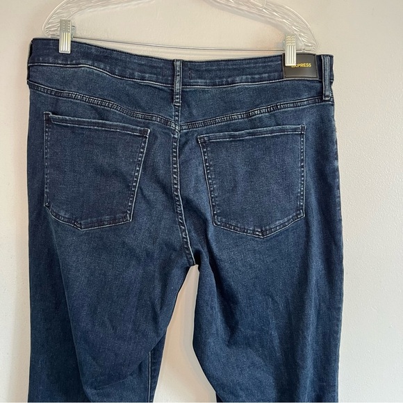 NWOT Express Womens Curvy Bootcut Mid Rise Jeans Plus Sz 18 Stretch Dark Wash - Picture 9 of 12
